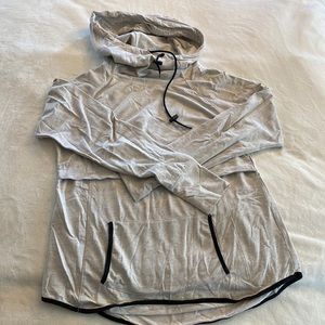 Latched Mama nursing hoodie, sz M